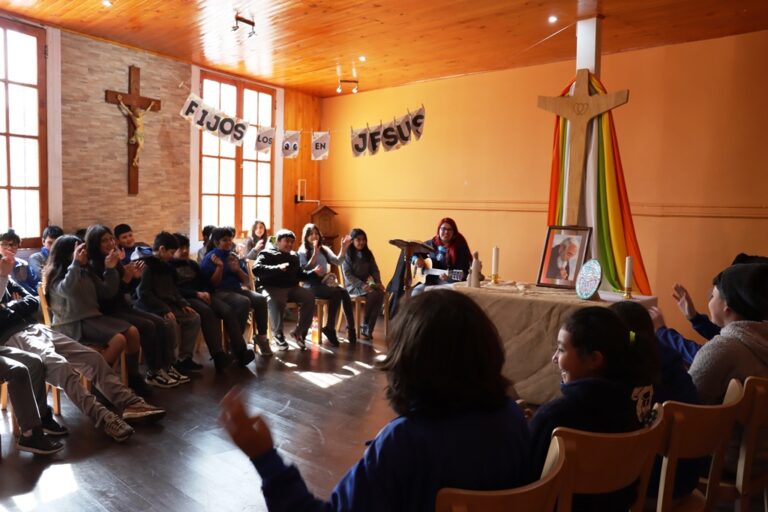 Se celebró Liturgia con estudiantes de 6° básico